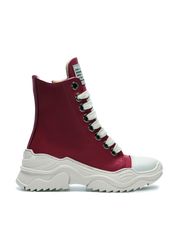 REBEL HIGH – Pelle