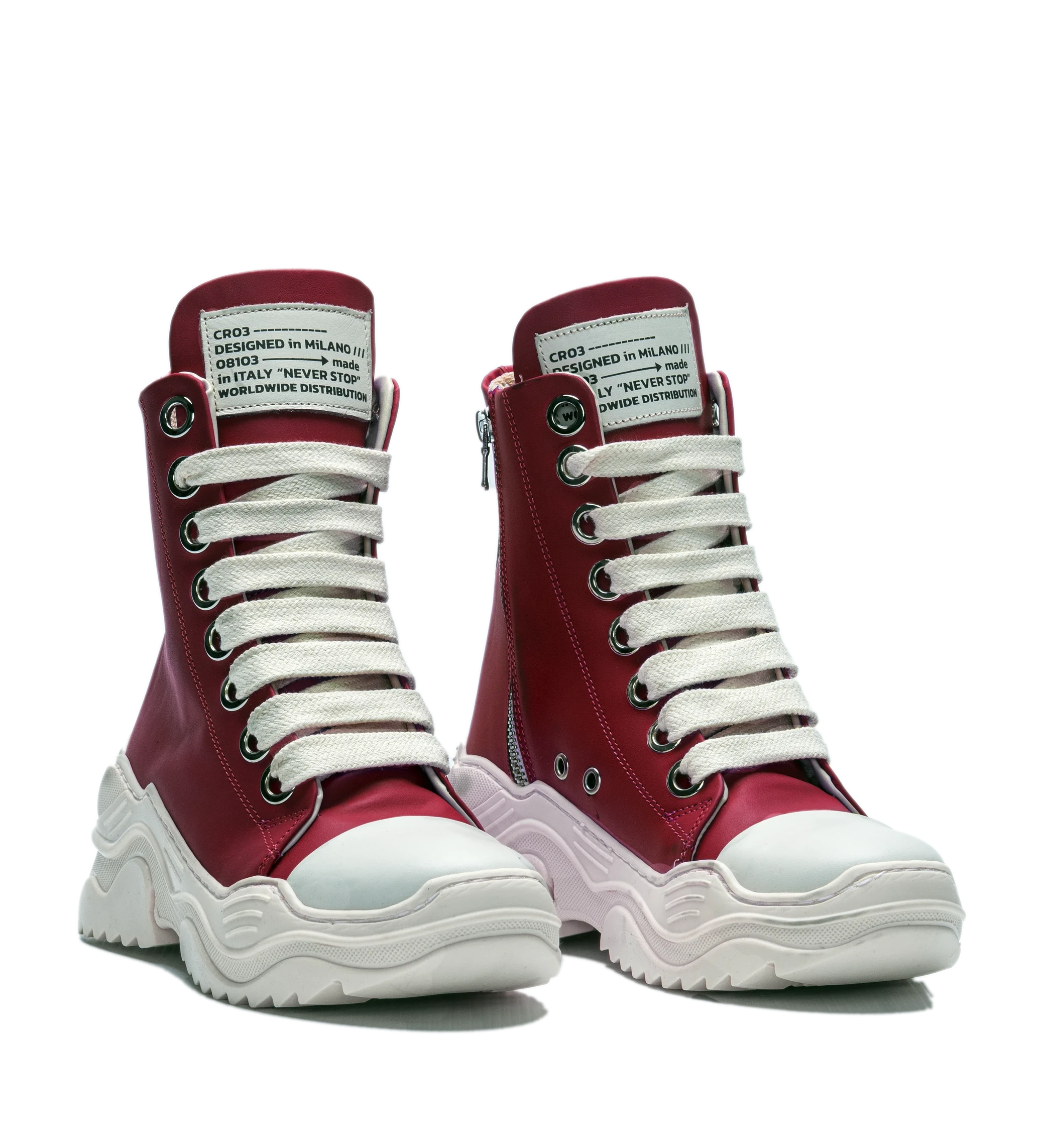 REBEL HIGH – Cuir