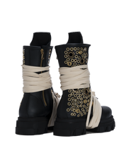 STARBOOT DOMINION – Black Gold Studs