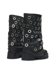 CHUNKY – Black Silver Giant Eyelets Edition